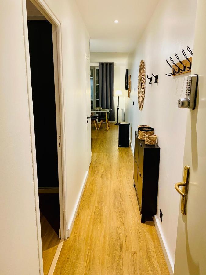 50M2 Flat In Heart Of Orleans - Canal Foot & Bein Exteriör bild