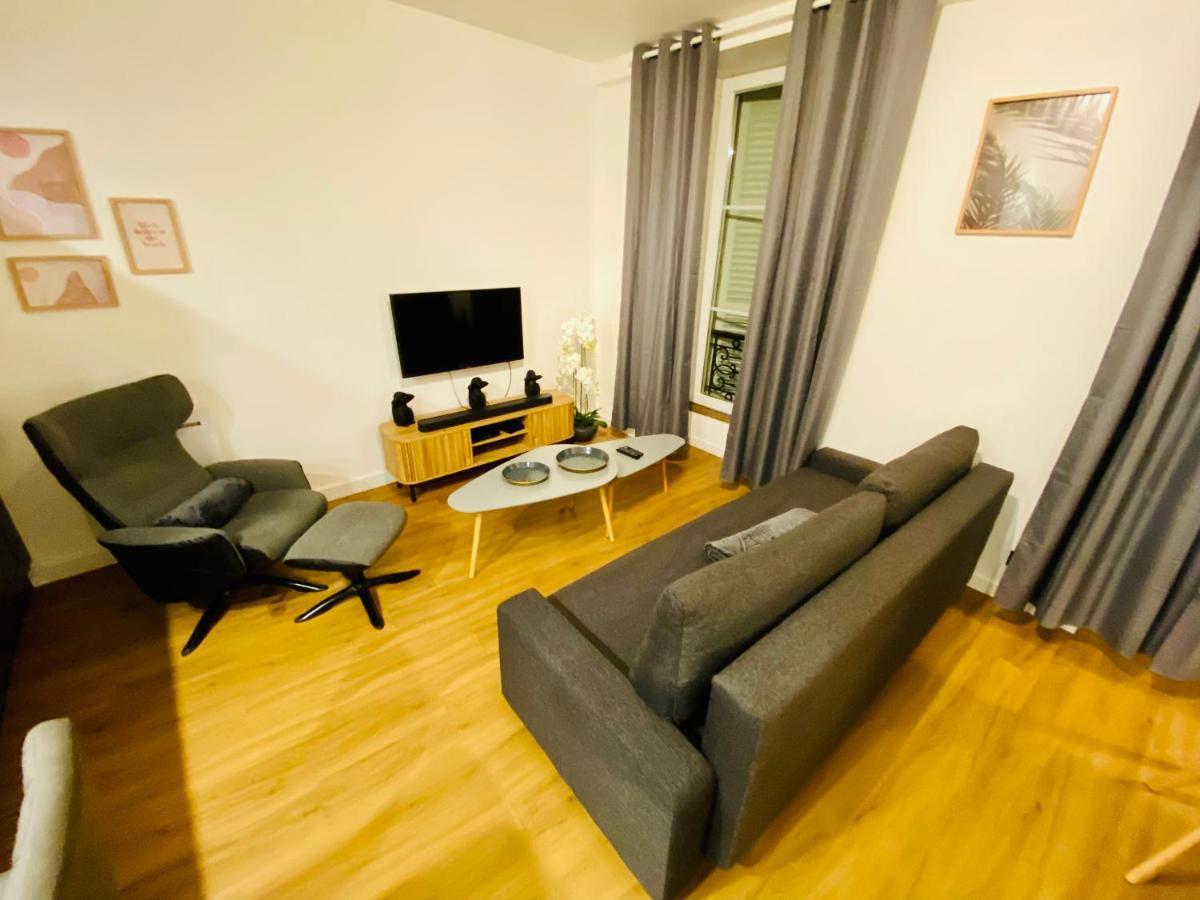 50M2 Flat In Heart Of Orleans - Canal Foot & Bein Exteriör bild
