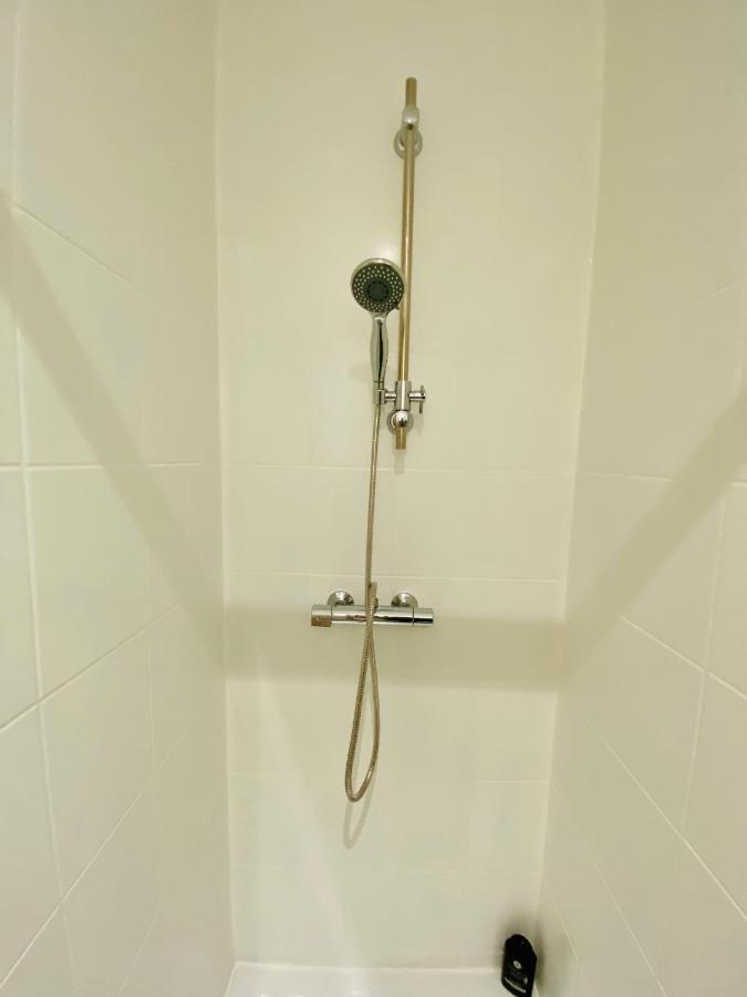 50M2 Flat In Heart Of Orleans - Canal Foot & Bein Exteriör bild